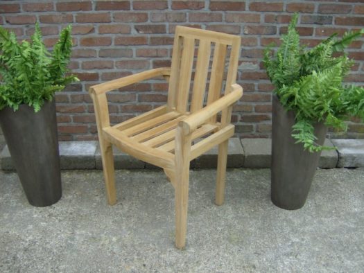 De goedkoopste TEAK Stapelstoelen voor in uw tuin bij Outlet232